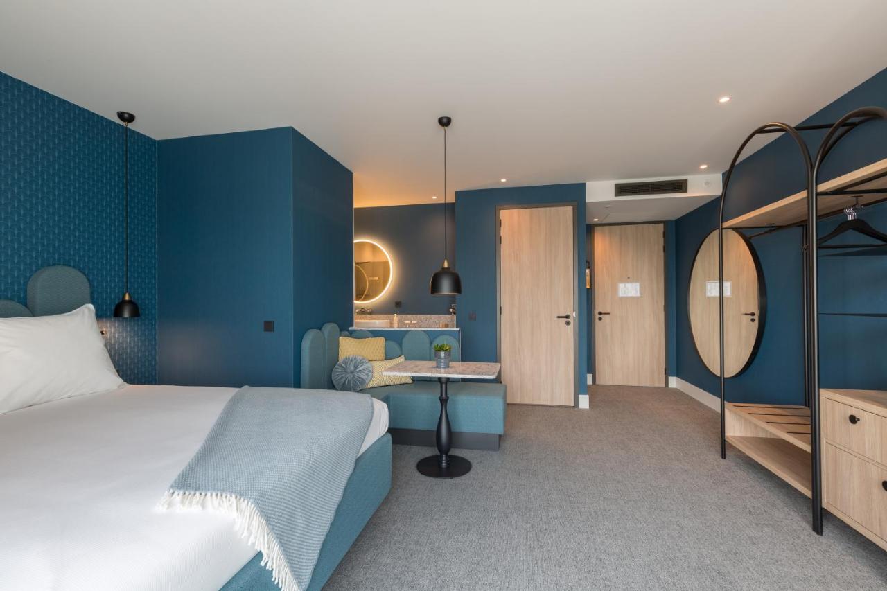 Van Der Valk Hotel Венло Екстериор снимка