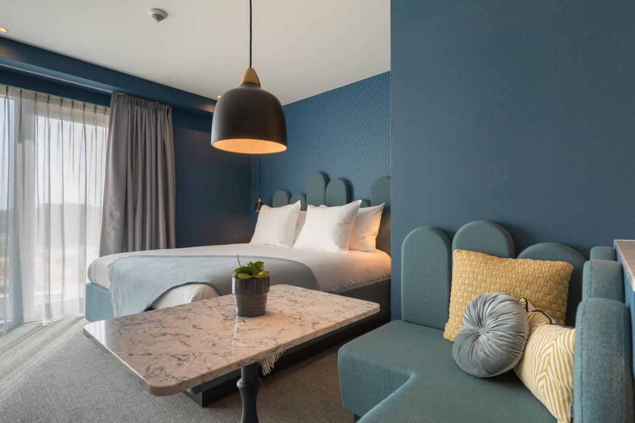 Van Der Valk Hotel Венло Екстериор снимка
