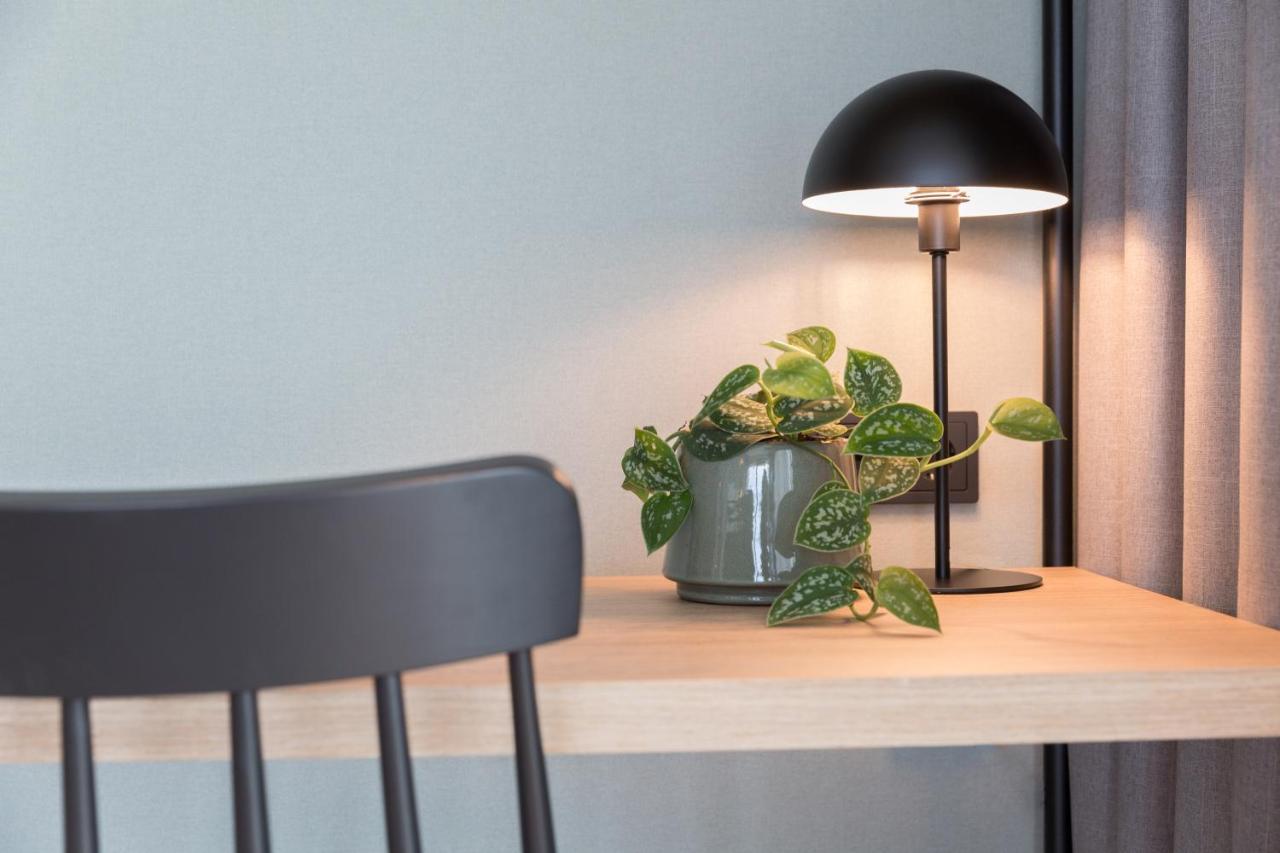 Van Der Valk Hotel Венло Екстериор снимка