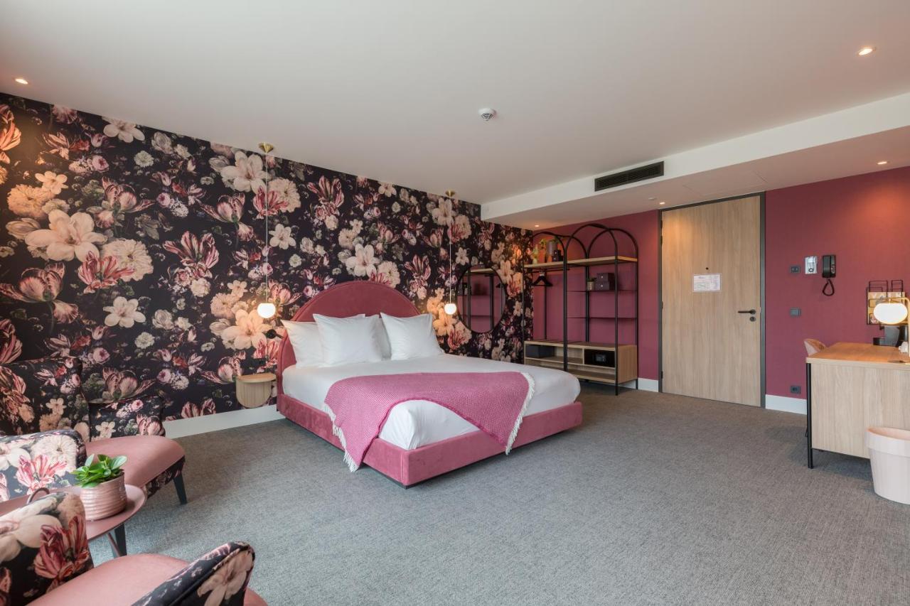 Van Der Valk Hotel Венло Екстериор снимка
