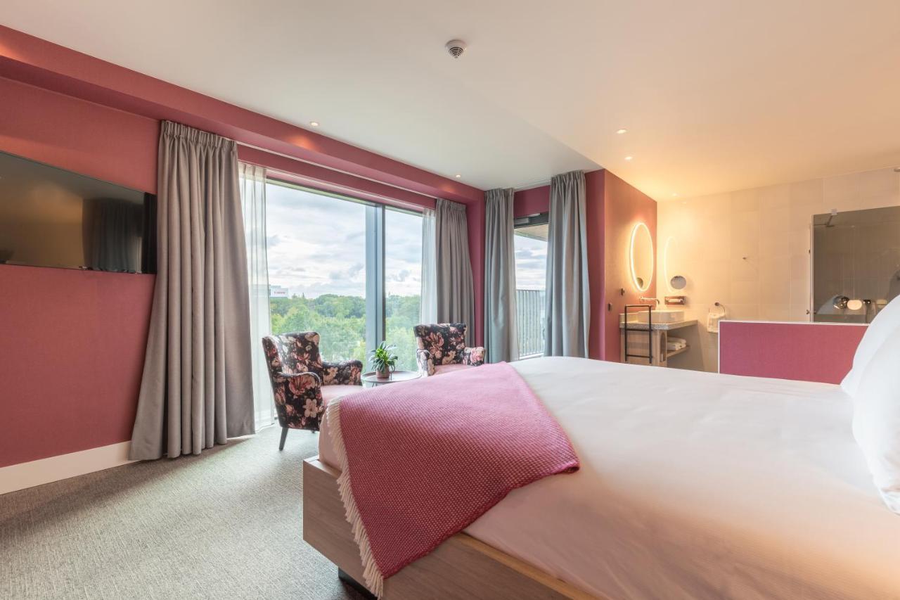 Van Der Valk Hotel Венло Екстериор снимка