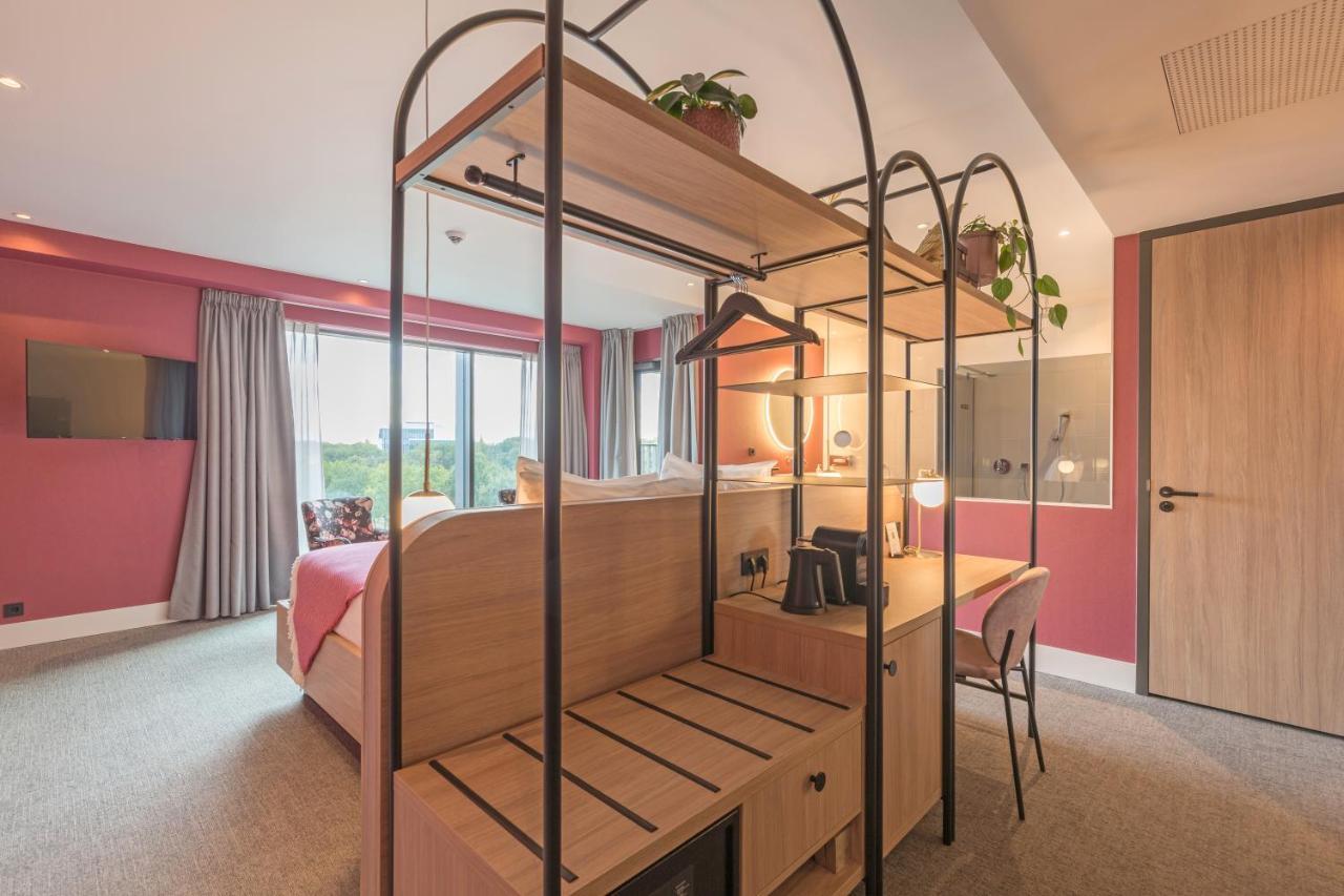 Van Der Valk Hotel Венло Екстериор снимка